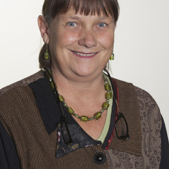 Dr-Ruth-Mhlaba-550x550